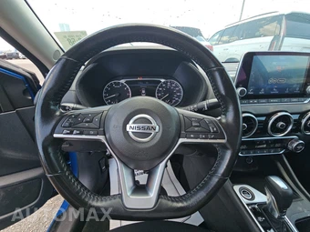 2022 Nissan Sentra SV – miniatura 10