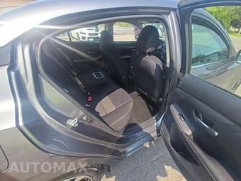 2022 Nissan Sentra SV - miniatura 16