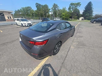2022 Nissan Sentra SV - miniatura 3