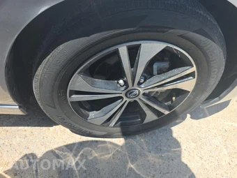 2022 Nissan Sentra SV - miniatura 9
