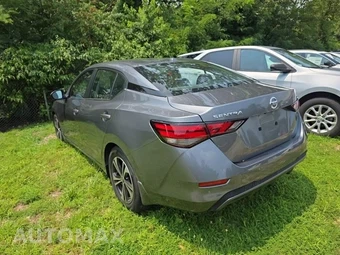 2022 Nissan Sentra SV – miniatura 7