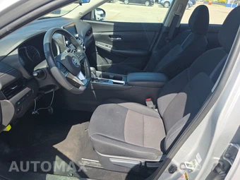2022 Nissan Sentra SV - miniatura 7