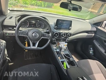 2022 Nissan Sentra SV – miniatura 12