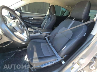 2022 Nissan Sentra SV – miniatura 3