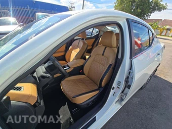 2022 Nissan Sentra SV - miniatura 3