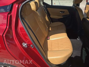 2022 Nissan Sentra SV - miniatura 13