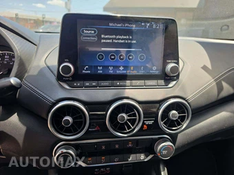 2022 Nissan Sentra SV – miniatura 10