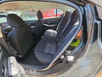 2022 Nissan Sentra SV – miniatura 13