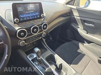 2022 Nissan Sentra SV – miniatura 10