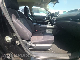 2022 Nissan Sentra SV – miniatura 8