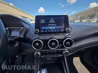 2022 Nissan Sentra SV – miniatura 11