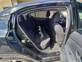 2022 Nissan Sentra SV – miniatura 17