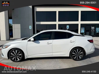 2022 Nissan Sentra SV - miniatura 2