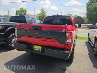 2022 Nissan TITAN PRO-4X Crew Cab Short Bed – miniatura 3