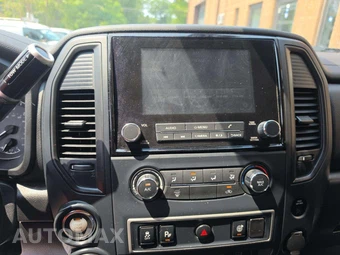 2022 Nissan TITAN S Crew Cab Short Bed - miniatura 10