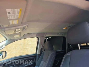 2022 Nissan TITAN S Crew Cab Short Bed - miniatura 11