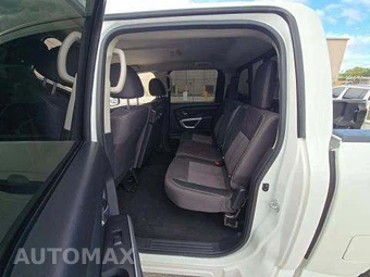 2022 Nissan TITAN SV Crew Cab Short Bed - miniatura 14