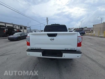 2022 Nissan TITAN SV Crew Cab Short Bed - miniatura 4