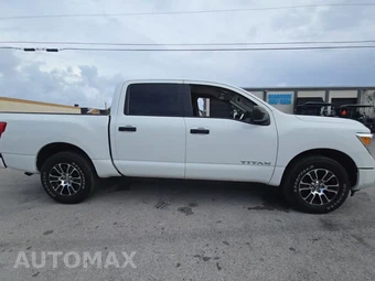 2022 Nissan TITAN SV Crew Cab Short Bed - miniatura 5