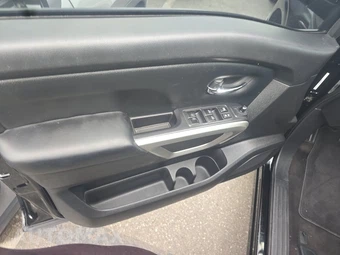 2022 Nissan TITAN SV Crew Cab Short Bed – miniatura 9