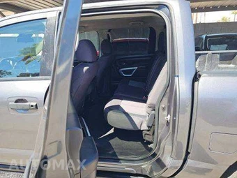 2022 Nissan TITAN SV Crew Cab Short Bed – miniatura 13