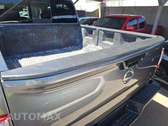 2022 Nissan TITAN SV Crew Cab Short Bed – miniatura 24