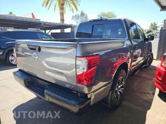 2022 Nissan TITAN SV Crew Cab Short Bed – miniatura 3