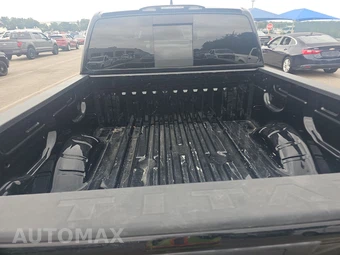 2022 Nissan TITAN SV Crew Cab Short Bed – miniatura 16