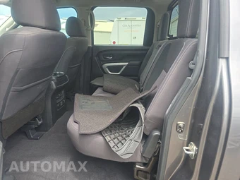 2022 Nissan TITAN SV Crew Cab Short Bed – miniatura 13