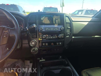 2022 Nissan TITAN XD PRO-4X Crew Cab Medium Bed – miniatura 10