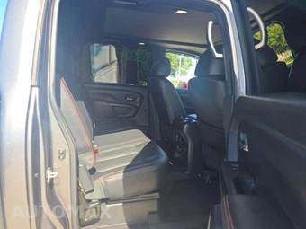 2022 Nissan TITAN XD PRO-4X Crew Cab Medium Bed – miniatura 16