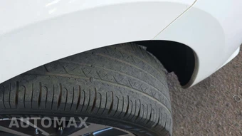 2022 Nissan Versa SV – miniatura 5