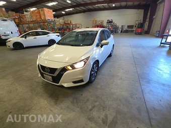 2022 Nissan Versa SV