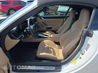 2022 Porsche 911 Cabriolet Carrera S – miniatura 3