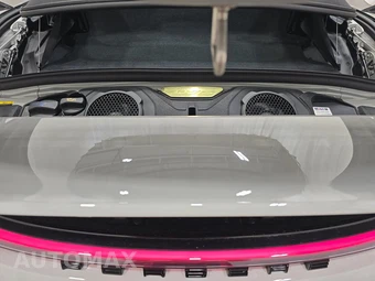 2022 Porsche 911 Carrera 4 GTS Cabriolet - miniatura 16