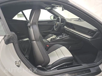 2022 Porsche 911 Carrera 4 GTS Cabriolet - miniatura 8