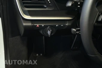 2022 Porsche 911 Carrera 4 GTS - miniatura 26