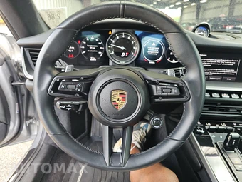 2022 Porsche 911 Carrera 4S – miniatura 10