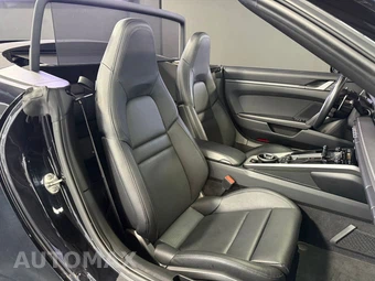 2022 Porsche 911 Carrera Cabriolet – miniatura 17