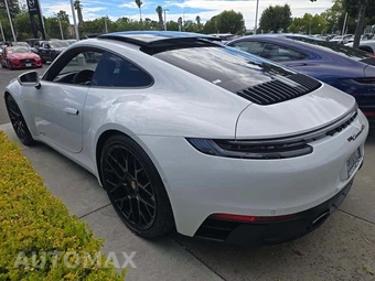 2022 Porsche 911 Carrera GTS – miniatura 2