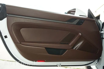 2022 Porsche 911 Carrera S - miniatura 19