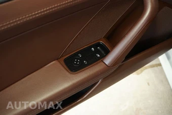 2022 Porsche 911 Carrera S - miniatura 21