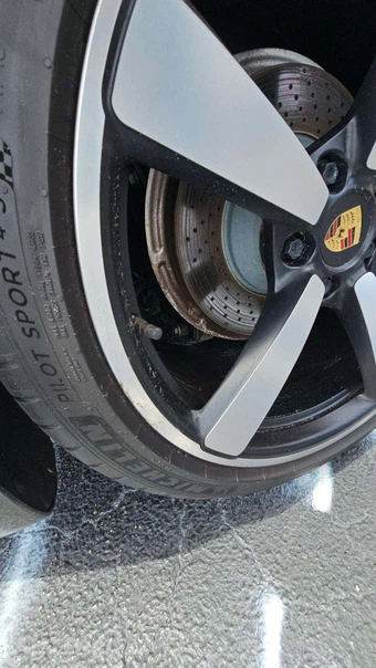 2022 Porsche 911 Carrera – miniatura 20