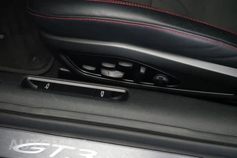 2022 Porsche 911 GT3 - miniatura 26