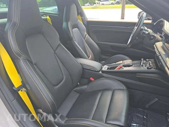 2022 Porsche 911 Targa 4 GTS – miniatura 15