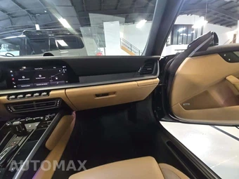 2022 Porsche 911 Targa 4S - miniatura 18