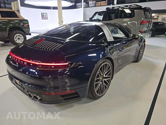 2022 Porsche 911 Targa 4S - miniatura 3