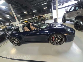 2022 Porsche 911 Targa 4S - miniatura 4