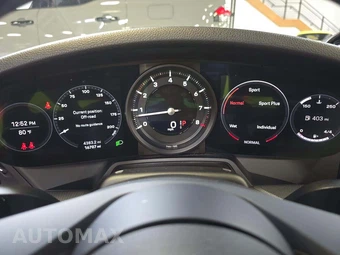 2022 Porsche 911 Targa 4S - miniatura 9