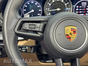 2022 Porsche 911 Targa 4S - miniatura 19